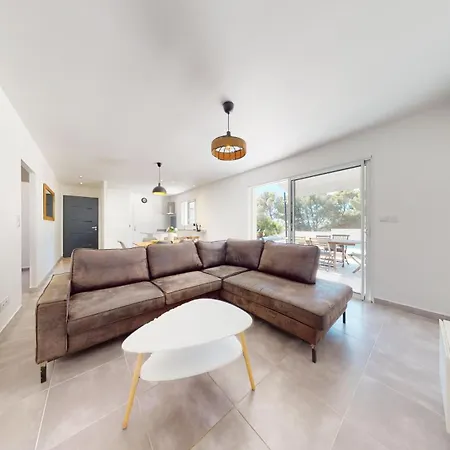 Cap D'agde Maison Sur Le Golf Avec Piscine Chauffee. Agde