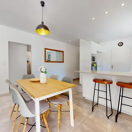 Ferienhaus Cap D'agde Maison Sur Le Golf Avec Piscine Chauffee. *