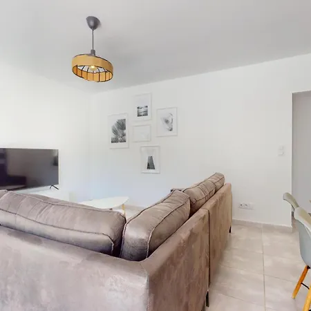 Cap D'agde Maison Sur Le Golf Avec Piscine Chauffee.