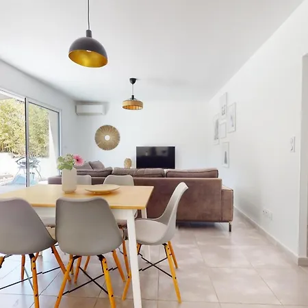 Ferienhaus Cap D'agde Maison Sur Le Golf Avec Piscine Chauffee. *